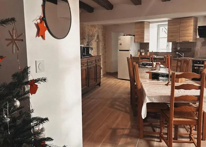 Сasa de vacaciones Maison De Isabella 1 Châtellerault